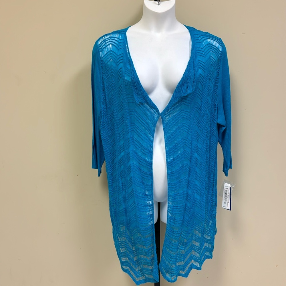 Peter Nygard blue sweater
